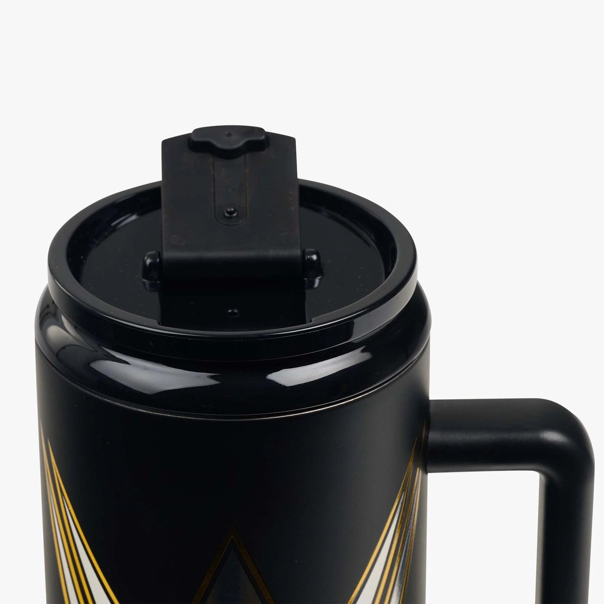 Igloo Insulated Cooler Durable Cooler WWE 1L Beer Mug - Image 5