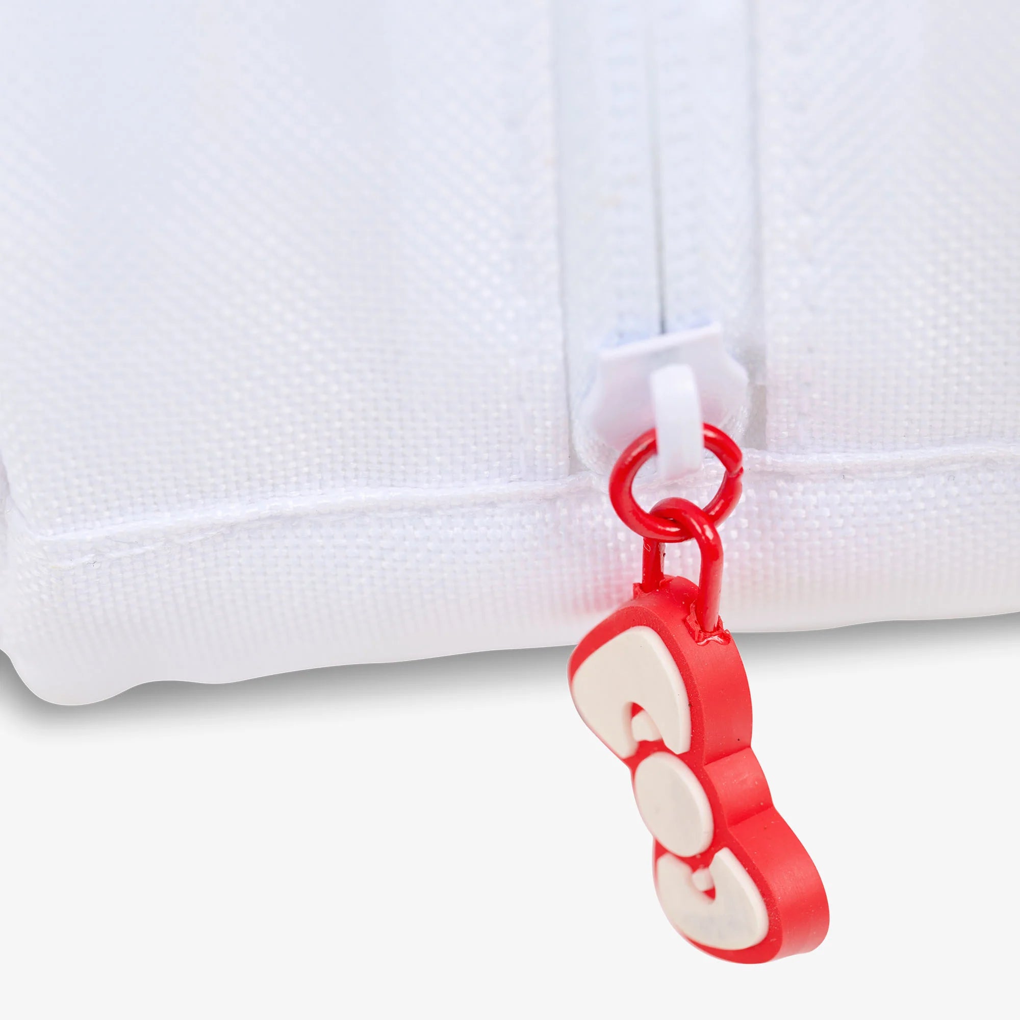 Igloo Insulated Cooler Durable Cooler Hello Kitty? Classic Fanny Pack - Image 6