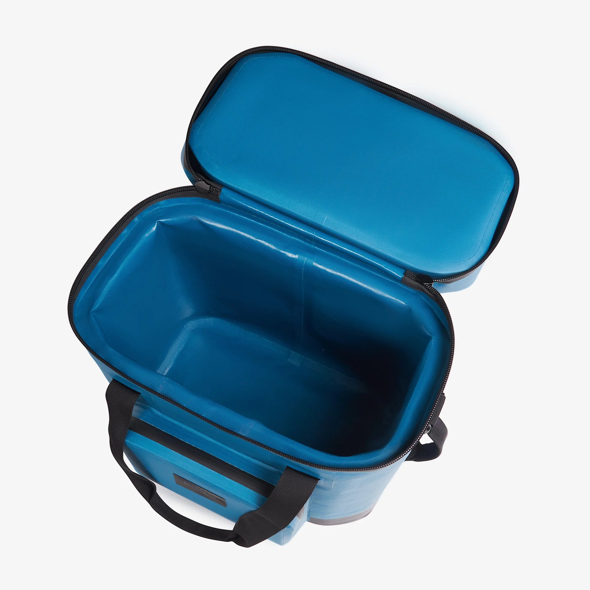 Igloo Insulated Cooler Outdoor Cooler Trailmate® 30-Can Cooler Bag - Image 31