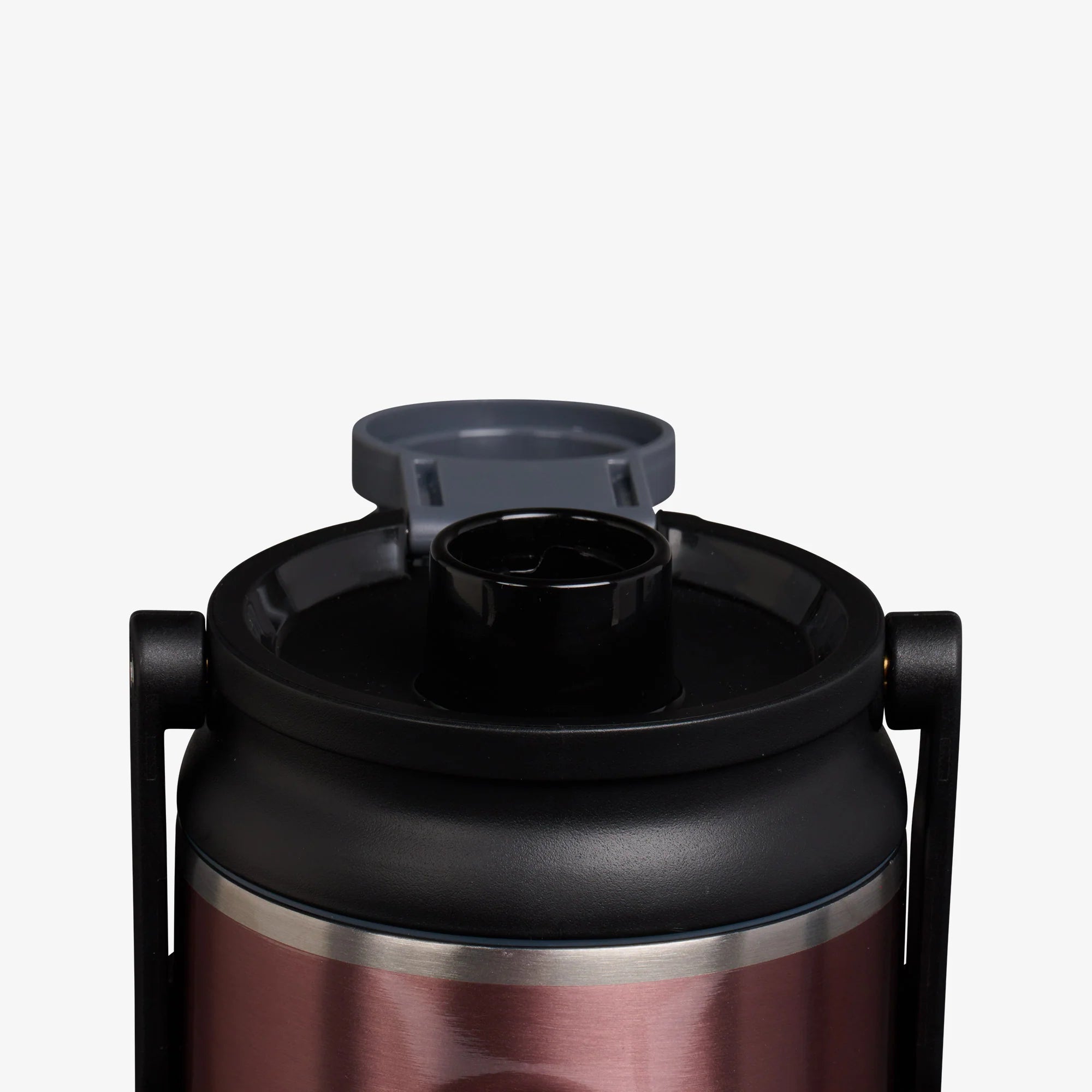 Igloo Insulated Cooler Durable Cooler 36 Oz Twist Flip'n'Sip Chug Bottle - Image 55